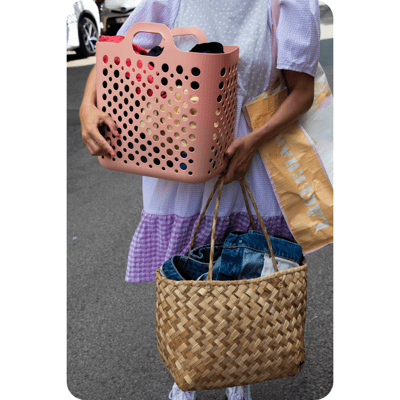 It costs NOK 60 for a wash, and NOK 60 for a dry at Clean Kokos laundromats. It costs NOK 60 for a wash, and NOK 60 for a dry at Clean Kokos laundromats.
